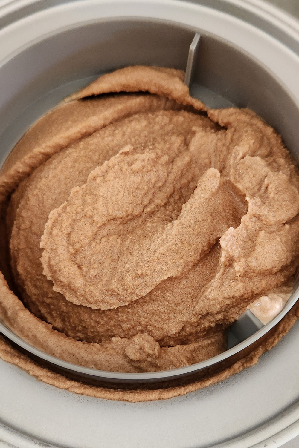 raw milk chocolate ice cream