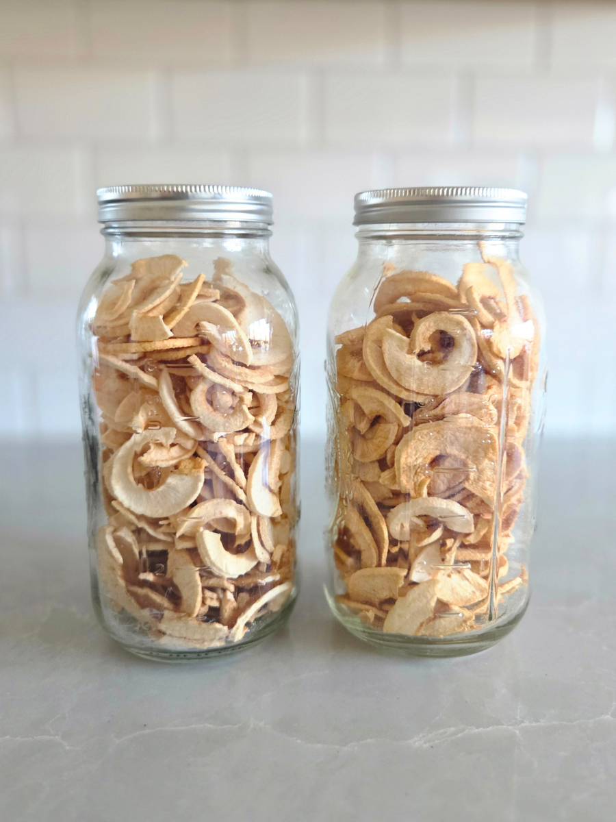 How to Dehydrate Apples: A Beginner’s Guide