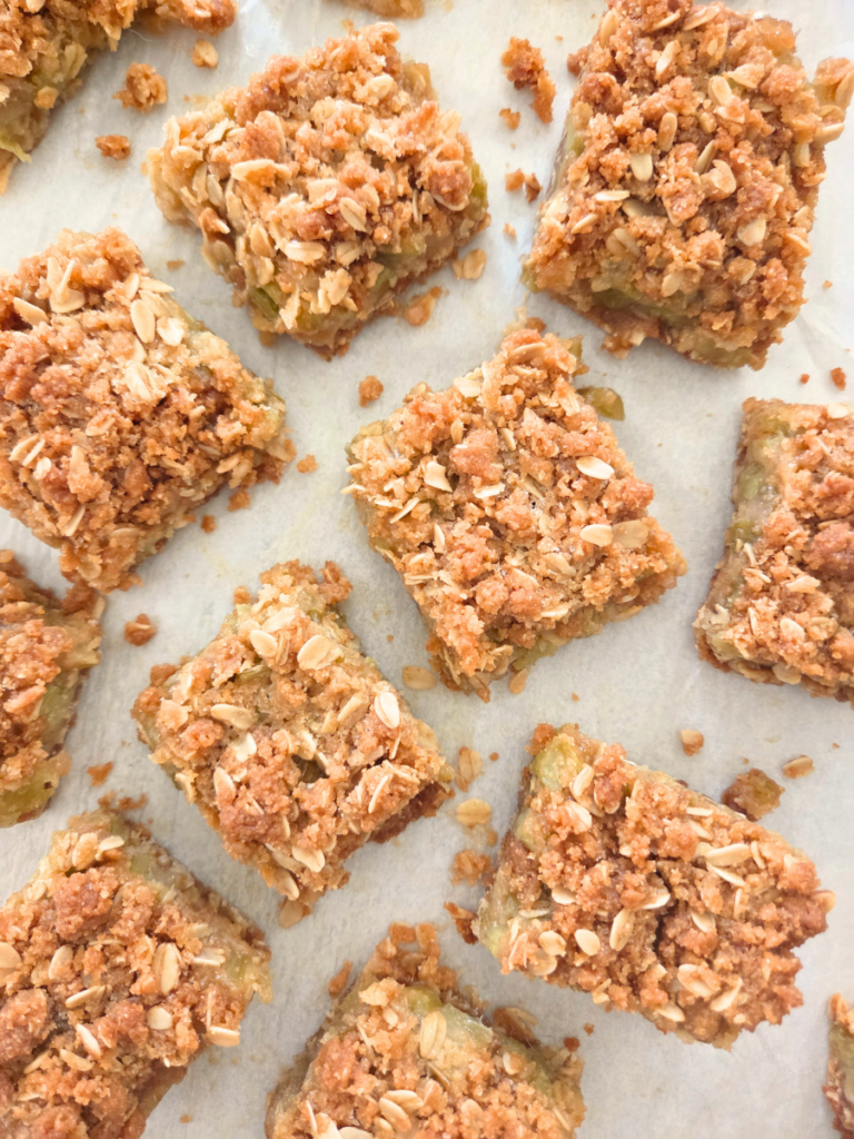 Fresh Milled Flour Rhubarb Crumble Bars